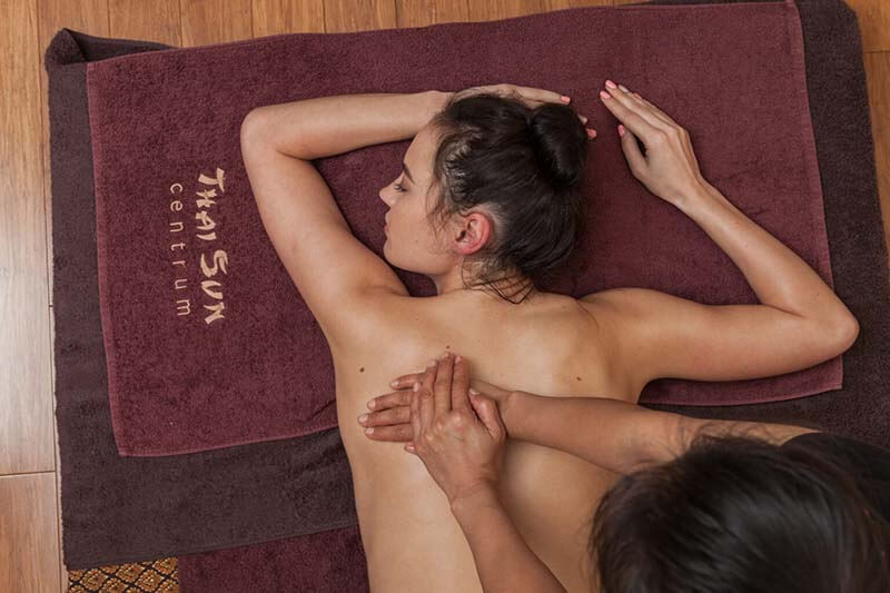 masaz olejkiem thaisun